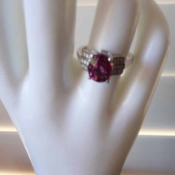 2.80ct PINK SPINEL .09 ct diamonds 18K white gold - Picture 4 of 10